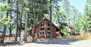 #Lake Break Cabin