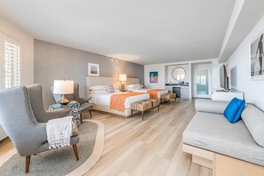 Unit with 2 Queen size beds
