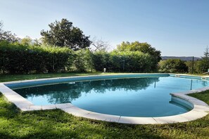 Holiday Home Swimming Pool
