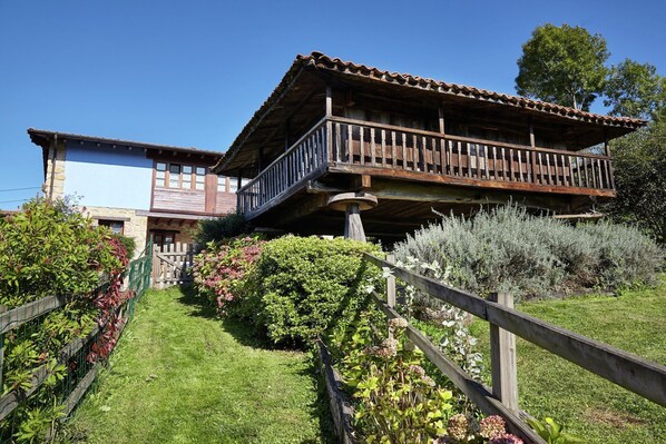 Holiday Home Exterior [summer]
