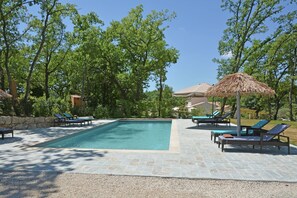 Piscine maison de vacances