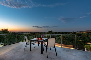 Terrasse / Balkon