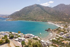 Region [summer] (&gt;5 km)