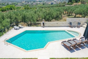 Piscine maison de vacances