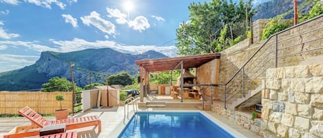 Holiday Home Swimming Pool