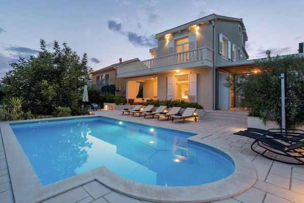 Holiday Home Exterior [summer]