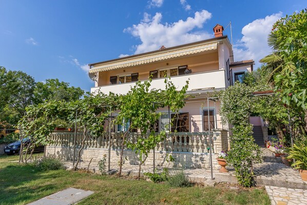 Holiday Home Exterior [summer]
