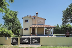 Fachada