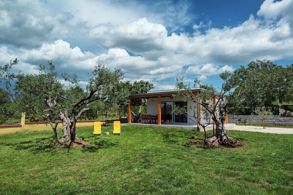 Extérieur maison de vacances [été]