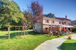 Extérieur maison de vacances [été]