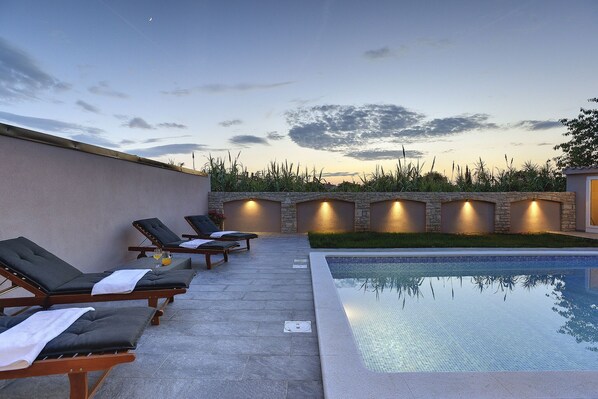 Piscine maison de vacances