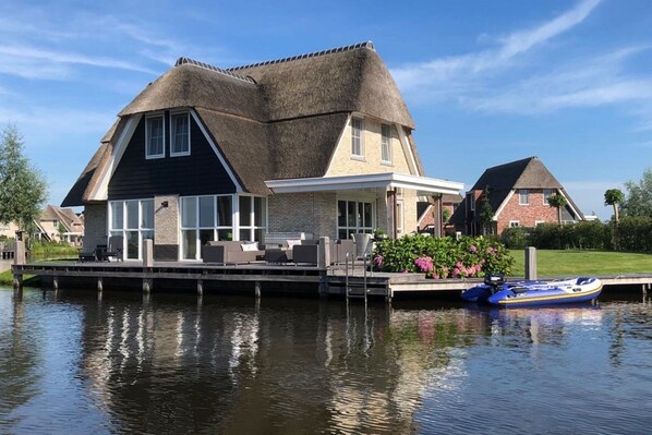 Extérieur maison de vacances [été]