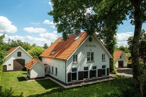 Extérieur maison de vacances [été]