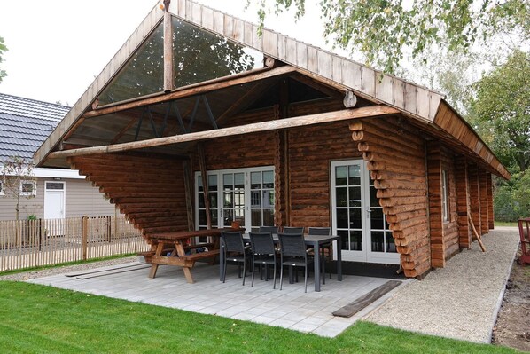 Holiday Home Exterior [summer]