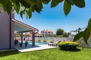 Holiday Home Swimming Pool