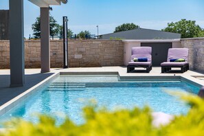 Holiday Home Swimming Pool