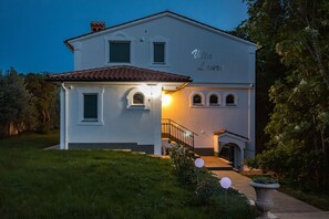 Extérieur maison de vacances [été]