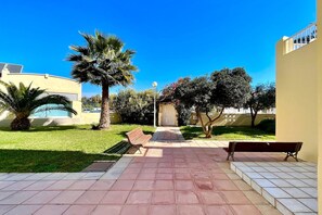 Exterior casa de vacaciones [verano]
