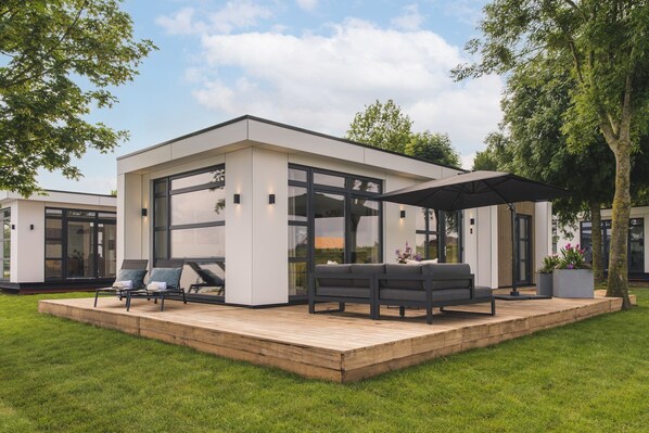 Holiday Home Exterior [summer]