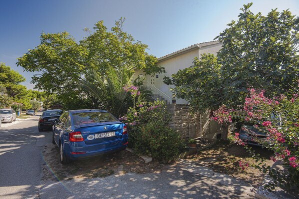 Extérieur maison de vacances [été]