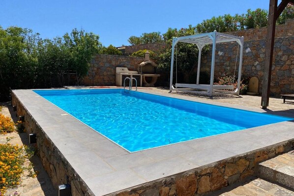 Holiday Home Swimming Pool