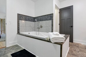 Master bathroom soaker tub