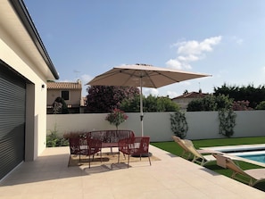 Terrasse équipée