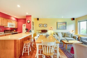 Living Room & Kitchen | 1st Floor | Free WiFi | Electric Heating