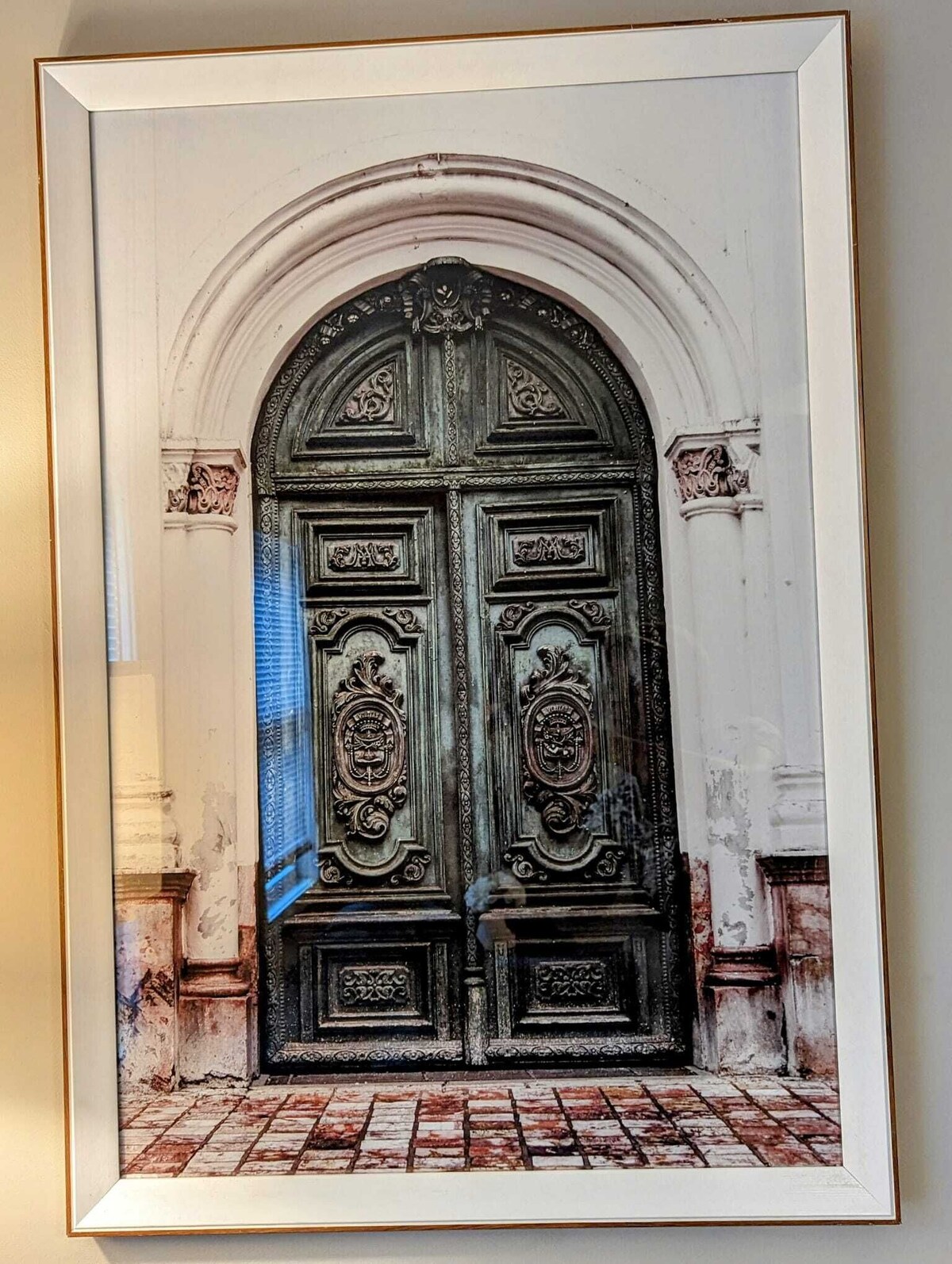 Main Image