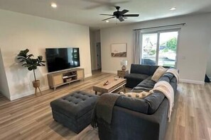 Great Room - 75" TV