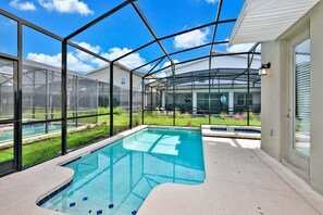 private pool with fence