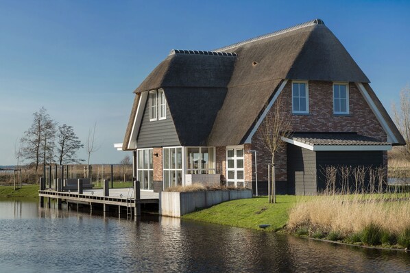 Extérieur maison de vacances [été]