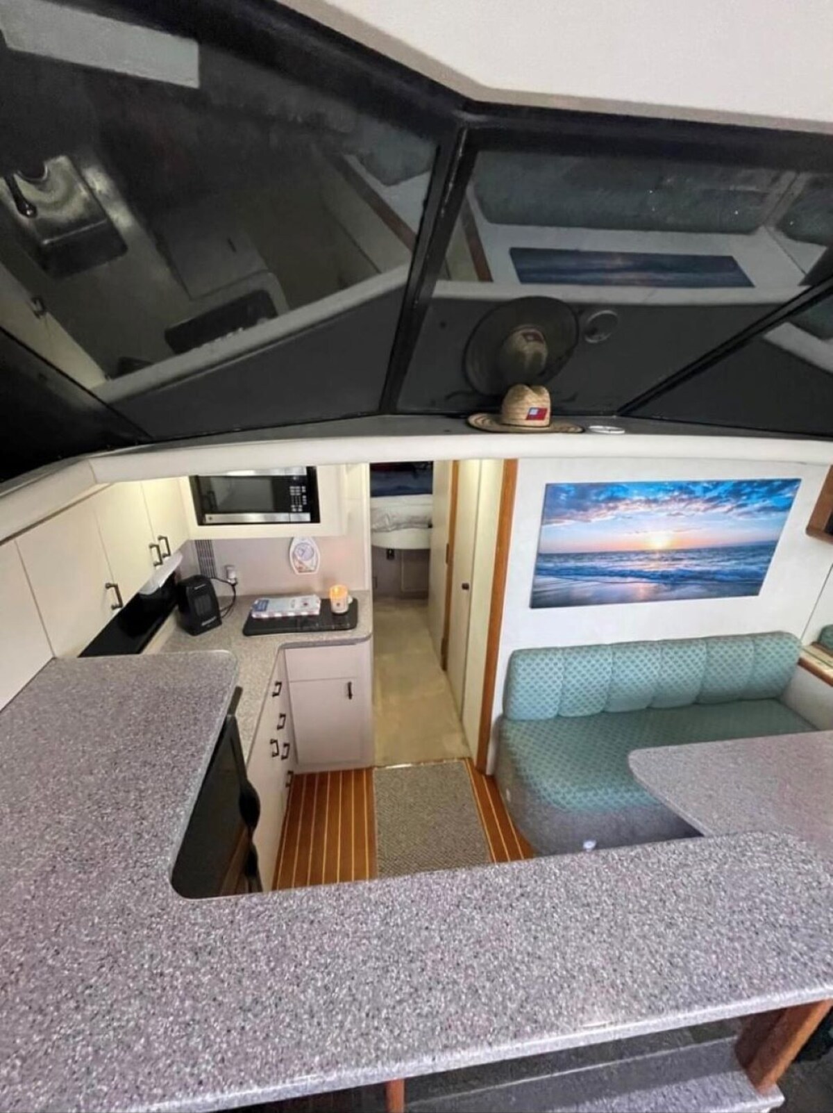 Cozy Yacht with Marina Views
