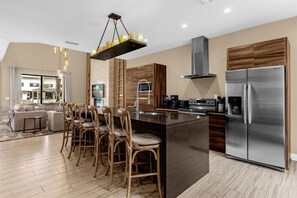7584BrooklynDrive(6)