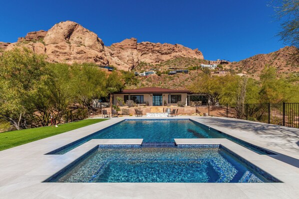 North facing views of Camelback, from the south of the pool and spa.