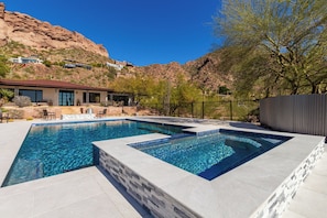 Northwest views of stunning Camelback