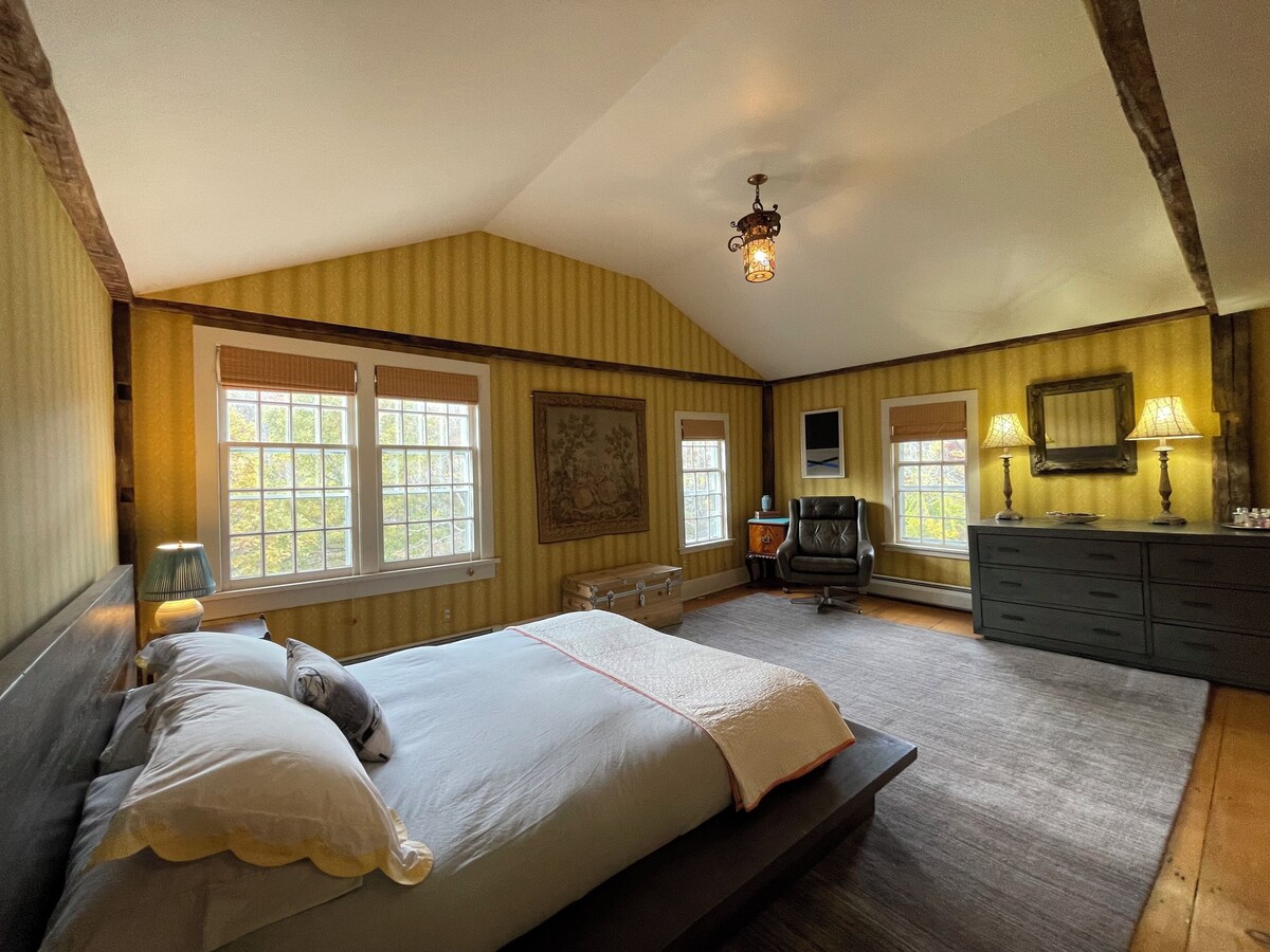 New – Berkshire Summer Escape