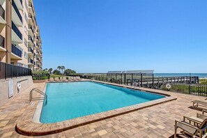 Oceanfront Pool (not heated)