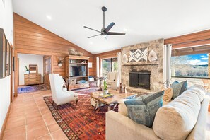 Main living room with smart TV & Hulu