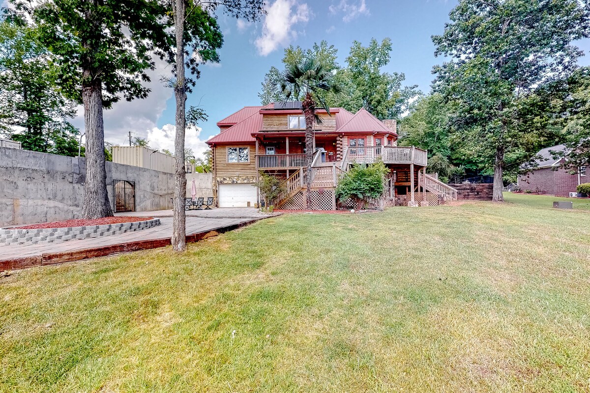 Main Image