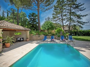 Holiday Home Swimming Pool