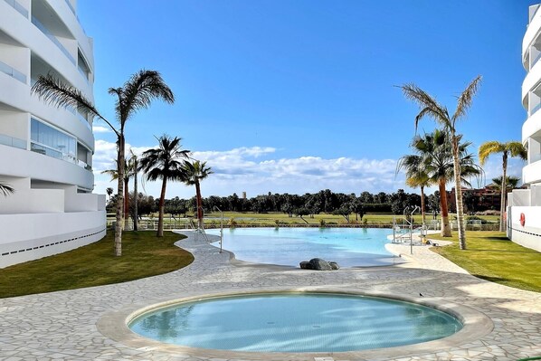 Holiday Home Swimming Pool