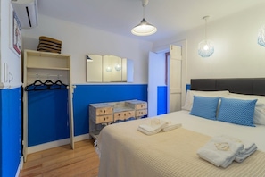 ❤️LDapartments.pt "Had a wonderful stay. There were seven of us so thankful for the three bathrooms. Very clean and helpful and friendly hosts. Thanks again!" Joan - Jul 2023, CA