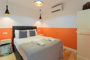 ❤️LDapartments.pt "It was super nice , conveniently located , right in the center and close to a taxi station" Christopher - Feb 2023, France