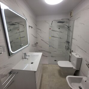 Bain
