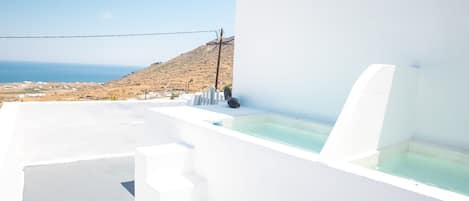 Magical Santorini Villa | 1 Bedroom | Superior Suite | Beautiful Sea Views & Outdoor Jetted Tub | Finikia by Villamore