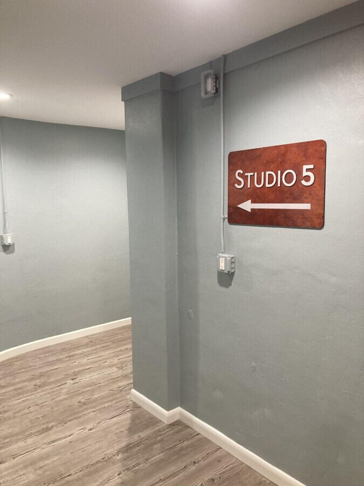 Sonsak – Lower Level, Unit 5