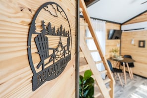 Take your Instagram pic here! And tag us @knotworkingtinycabins!
