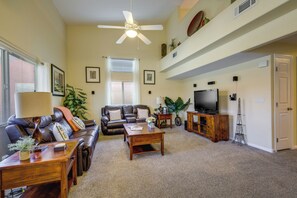 Living Room | Central A/C | Cable | Free WiFi