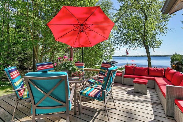 Lakeside deck with stunning waterfront views